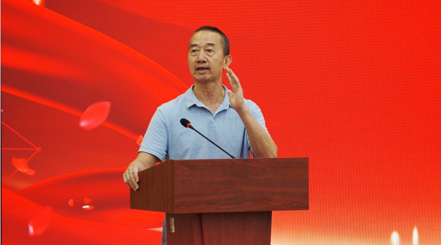 林钰源经理讲话.JPG